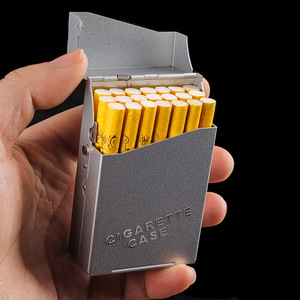 Étui à cigarettes en métal <span class=keywords><strong>Hello</strong></span> <span class=keywords><strong>Kitty</strong></span> avec <span class=keywords><strong>briquet</strong></span> Design mignon Accessoire pour fumer étanche et portable - Product Image 1