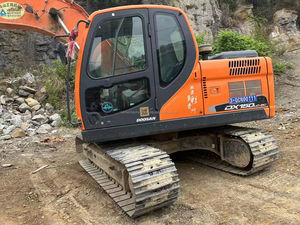 รถขุดตีนตะขาบมือสอง Doosan DX150LC-9C ขนาด 15 ตัน จากเกาหลี พร้อมเกียร์ PLC และปั๊ม - เครื่องจักรวิศวกรรมประสิทธิภาพสูง - Product Image 4