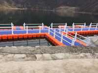 Gris Bleu Orange 50x50x40cm HDPE Plastique Jet Ski Dock Modulaire Ponton Pont Flottant Dock Cube Plate-forme avec Piston