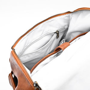 <span class=keywords><strong>Sac</strong></span> à <span class=keywords><strong>langer</strong></span> de voyage en cuir vegan gris vintage personnalisé de qualité supérieure avec logo - Product Image 4