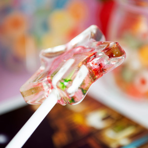OEM ODM Bonbons durs transparents en forme d'étoile, certifiés Halal, sans sucre, personnalisés et colorés - Product Image 6
