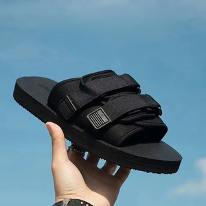 Chaussures en toile style couple, sandales décontractées de plage, pantoufles chaudes d'hiver, claquettes tendance pour femmes - Product Image 4