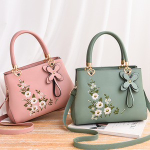 Sac bandoulière vintage en cuir PU pour femme – Sacs à main messager tendance et imperméables pour l'automne - Product Image 6