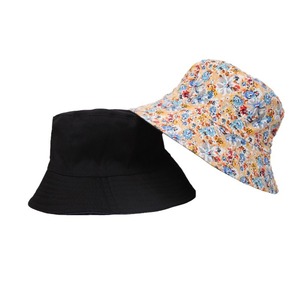 Sombrero de pescador vintage con estampado floral, ligero, de algodón, plegable, reversible, informal, para vacaciones y uso diario. - Product Image 4