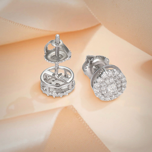 Brincos de Moissanite de Luxo VVS em Prata Esterlina 925 com Halo de Diamante Cultivado em Laboratório e Fecho Rosqueado - Product Image 5