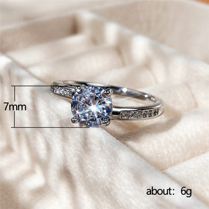 Anello da donna con fascia intrecciata e pietra rotonda da 7 mm, elegante gioiello alla moda - Product Image 5