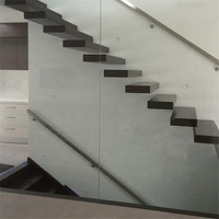 Bande lumineuse led en bois massif, bordure d'escalier flottante, design lumineux