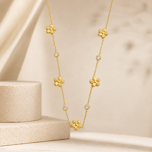 Collier et bracelet à chaîne perlée avec fleurs délicates en zircon SUMMLY, élégants et polyvalents, en acier inoxydable plaqué or 18 carats, bijoux de luxe - Product Image 3
