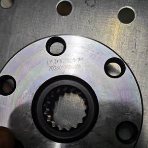 8981978690 8-98197869-0 หน้าแปลนดุมล้อหน้าสำหรับ Isuzu D-MAX 4WD รถ<span class=keywords><strong>ก</strong></span>ระบะ หน้าแปลนดุมล้อหน้า <span class=keywords><strong>อะไหล่</strong></span>ช่วงล่างรถยนต์ - Product Image 4