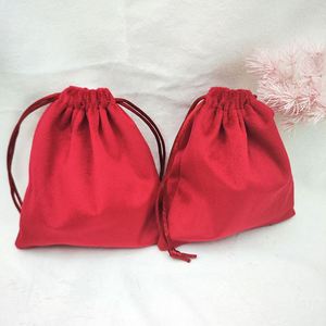 Sac à cordon en velours rouge imprimé sur mesure, vente en gros d'usine, pochette d'emballage pour bijoux - Product Image 5