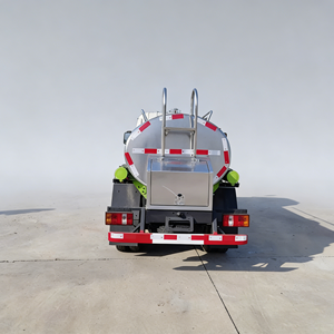 Camión Cisterna de Acero Inoxidable para Agua Potable y <span class=keywords><strong>Leche</strong></span>, 4X2, 8m3, Buen Precio - Product Image 2