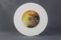 La meule en forme de disque en corindon blanc 150*16*32mm est utilisée pour le meulage de l'acier et du fer.