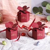 Nouvelle conception, très vendue, magnifique boîte cadeau en papier pour bonbons, avec motif floral en feuille d'or, pour mariage et fête