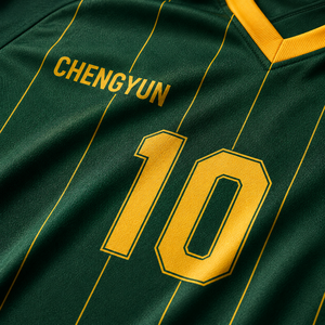 Camiseta de Fútbol Personalizada, Uniforme de Fútbol Ecológico de Poliéster Reciclado, Diseño en 1 Día, Muestra en 3 Días, Estilo Retro - Product Image 3