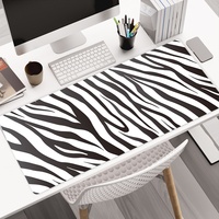 Tapis de bureau de jeu en néoprène caoutchouté, grand format, résistant à l'eau, motifs noir et blanc, personnalisable OEM/ODM pour le gaming