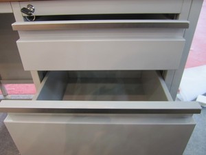 Thép văn phòng bảng Bàn Kim Loại máy tính bảng bàn điều hành với ngăn kéo - Product Image 6