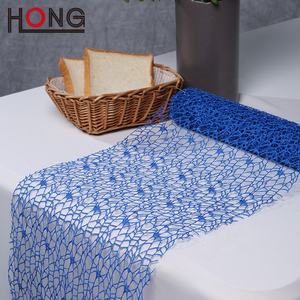 <span class=keywords><strong>Chemin</strong></span> <span class=keywords><strong>de</strong></span> <span class=keywords><strong>table</strong></span> doré avec revêtement à paillettes dorées brillantes pour fête <span class=keywords><strong>de</strong></span> mariage anniversaire baptêmes <span class=keywords><strong>de</strong></span> Noël - Product Image 3