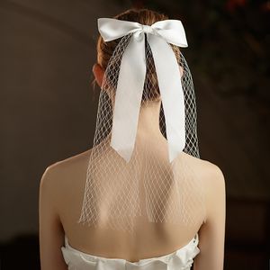 Bonne qualité Xinmeiji V734 français grande maille <span class=keywords><strong>voile</strong></span> de mariée blanc court noeud papillon inscription en ligne célébrité chapeaux en gros - Product Image 6