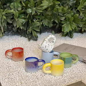 モダンデザインカップルセラミックコーヒーカップミニ22オンスウォーターカップ家庭用飲用カラフルかわいい14オンスリップスティックケースパーティー用 - Product Image 4