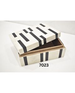 Modern <b>Black</b> & White Geometric Decorative Storage Box with Lid – Luxury Resin Organizer for Home Decor for Export Selling Price - Product Image 6