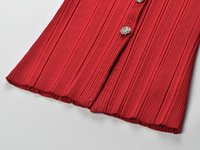 Ensemble de tricotage de luxe pour femme, collection Fêtes 2026, comprenant un cardigan rouge à volants et une jupe midi trapèze en maille, deux pièces