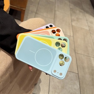 Funda de Silicona Líquida Suave y Sedosa con Protector de Cámara para iPhone 17 Pro, Funda Amarillo Mostaza para iPhone 17 Pro Max - Product Image 4