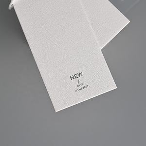 Etiqueta Colgante de Papel con Textura de Lichi y Patrón Milán Personalizado, Etiqueta Colgante de <span class=keywords><strong>Goma</strong></span> Suave EVA, Etiqueta Colgante de PVC para Ropa de Hombre y Mujer - Product Image 5