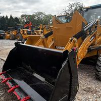 Mesin Backhoe Loader Caterpillar CAT 430F dengan Bucket Loader Depan dan Attachment Excavator Belakang Siap Kerja