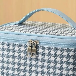 New Houndstooth Cosmetic Bag, Simple <b>Small</b> Fragrance Portable <b>Storage</b> Bag, Large Capacity Cosmetics <b>Storage</b> <b>Box</b> Wholesale - Product Image 4