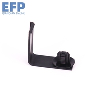 Vente en gros de clips de câble auto fixation universelle en nylon avec boucle en plastique de conception spéciale accessoire de voiture résistant aux chocs