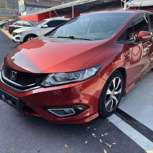 سيارة هوندا جايد إيليت 2013 هاتشباك 5 مقاعد عملية مستعملة للعائلة ناقل حركة أوتوماتيكي مقود يسار مريحة للاستخدام اليومي - Product Image 1