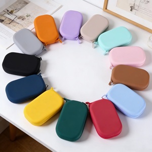 High Quality Custom Simple Soft Silicone <b>Storage</b> <b>Bags</b> Wholesale Mini <b>Travel</b> Cosmetic <b>Bag</b> for Daily Use - Product Image 2