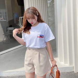 เสื้อยืดแขนสั้นผู้หญิงผ้าฝ้ายพิมพ์ลายดอกไม้สีขาว N8006 - Product Image 3