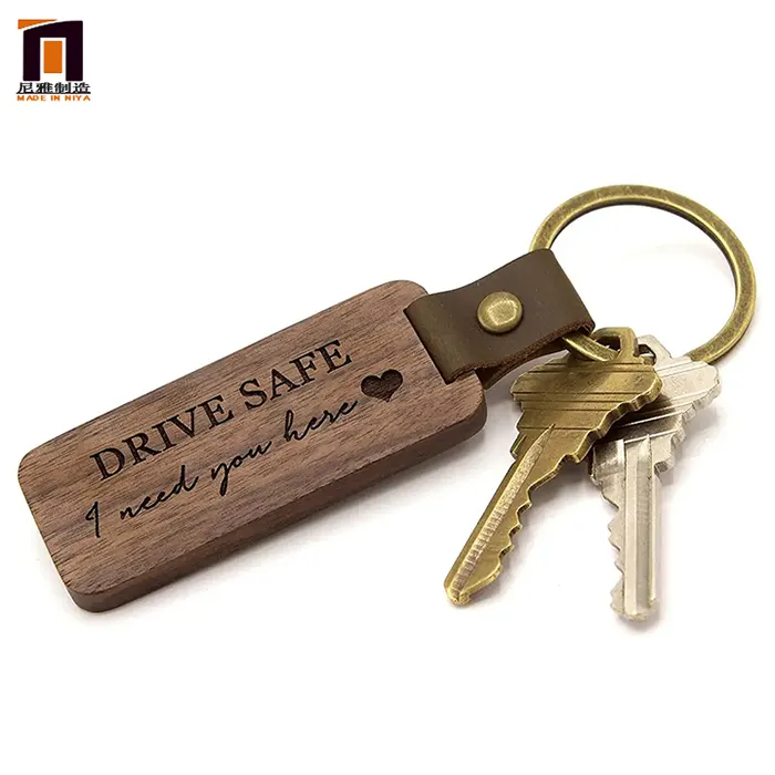Wholesale Sublimation Blanks Keychain Wood Accessories Wooden Key Chain Keychain For Engraving Leather Wooden Custom Keychain