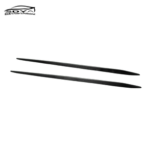 Faldones Laterales de Fibra de Carbono para Alfa Romeo Giulia 2016-2021 - Product Image 3
