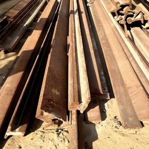 Déchets de fer ferroviaire, sections de rail en acier, barres d'armature, poutres en acier d'Ankara, 50 kg pour la construction et le recyclage - Product Image 1