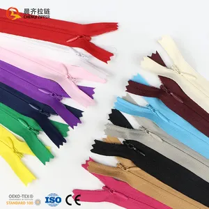 CHENQI Zipper Factory en Stock 3 # Cinta de encaje Ocultar Cremallera Close-end Multi-color Nylon Cremalleras invisibles para ropa