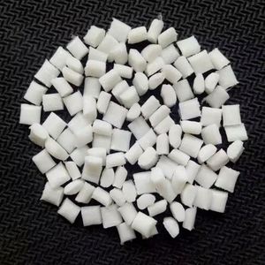 Vente en gros au prix le plus bas de granulés de résine PET vierge Cz302 Cz328 Expédition à Karachi, Irak - Product Image 2