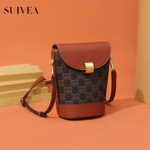 Bolso Bandolera Mini Clásico Retro con Diseño Floral, Ligero, Moderno y Práctico - Product Image 3