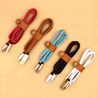 Cable de Datos USB de Alta Calidad con Diseño de Jeans Azules y Conector Micro USB