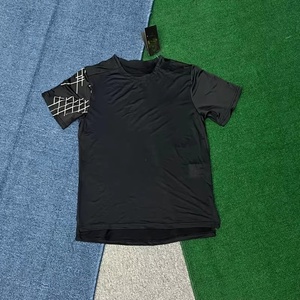 NUOVA T-shirt da uomo a rapida asciugatura con design in rete traspirante per allenamento in palestra e attività sportive all'aperto - Product Image 3