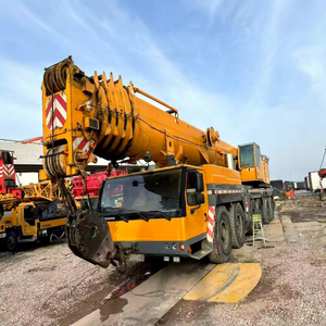 Panneau de commande de grue sur camion Liebherr 2007 avec affichage numérique, capacité de 250 tonnes, hauteur de levage de 72 m - Product Image 1