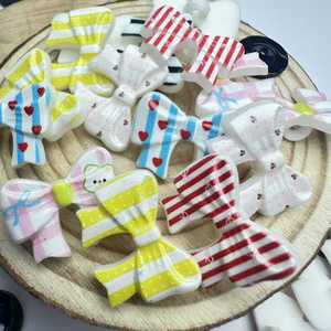 DIY bướm trẻ em <span class=keywords><strong>Bow</strong></span> nút cho quần áo đầy màu sắc nhựa Bowknot Hình dạng nút - Product Image 1