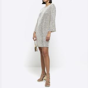 เดรสสั้นทรงเข้ารูปประดับเลื่อมสีเงินสุดหรู ดีไซน์ใหม่ล่าสุด คอปก แขนสามส่วน เหมาะสำหรับงานปาร์ตี้และงานค็อกเทล - Product Image 3