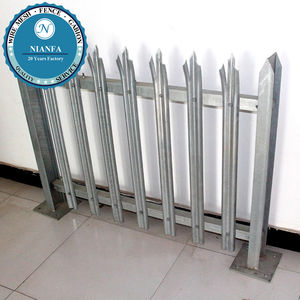 Panneaux métalliques décoratifs en acier revêtus de PVC, anti-corrosion, clôture de sécurité Euro pour jardin, 6 pieds/1,8 m, écologique - Product Image 3