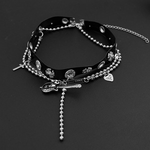 Nouveau Collier Chaîne Tendance 2026 en Acier Titane Style Gothique Punk Sombre pour Homme – Bijou de Clavicule au Design Simple et Très Vendu - Product Image 2