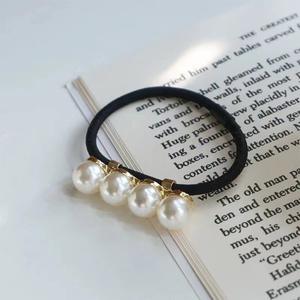 Élégant serre-tête minimaliste en perles pour femmes, idéal pour mariages et soirées, accessoire capillaire durable avec élastique. - Product Image 6