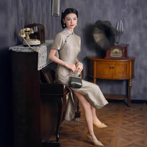 2025 Tang Dynasty Love interwoven Silk cheongsam Mula high-end ใหม่<span class=keywords><strong>ชุด</strong></span>ฤดูร้อนสไตล์<span class=keywords><strong>จีน</strong></span>สำหรับผู้หญิงสวมใส่ทุกวันด้วยเงิน - Product Image 3