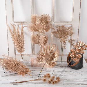 Bouquet de fleurs artificielles CallaFloral, finition dorée, décoration intérieure, matière plastique, décoration de Noël pour la maison - Product Image 2