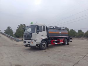 Camion-citerne à Diesel avec Remorque - Product Image 1